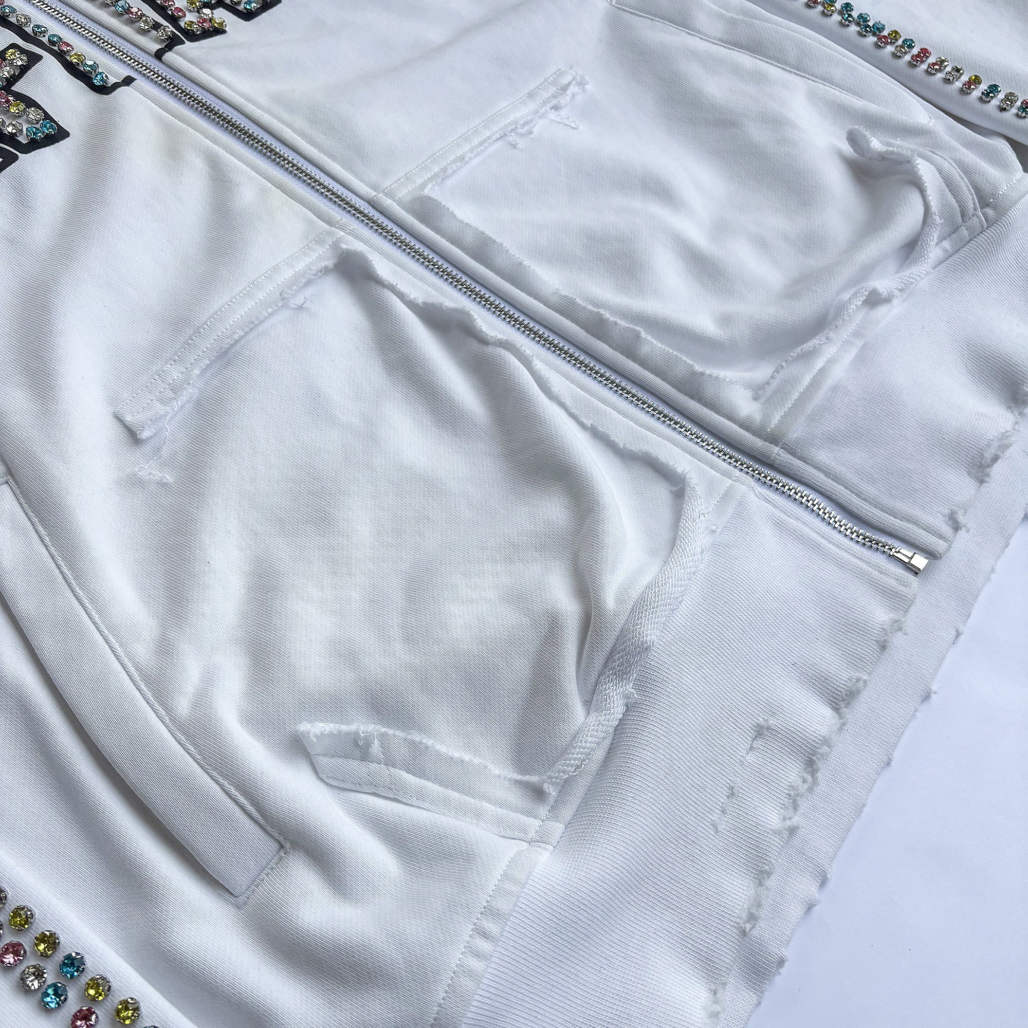 WHITE GEMSTONE ZIPUP