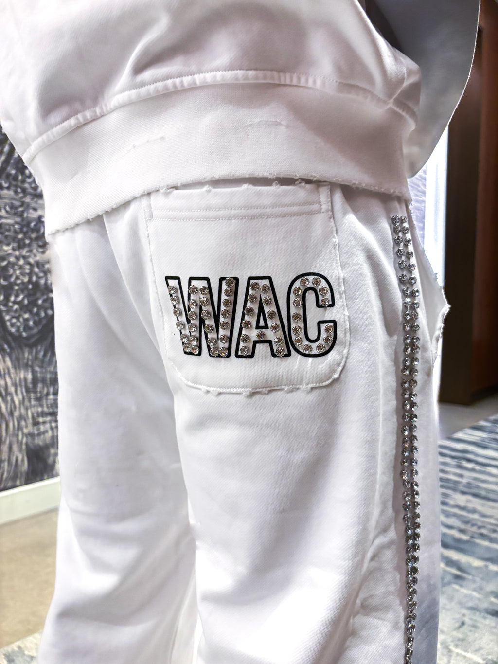 WHITE GEMSTONE PANTS (CLEARSTONE EDITION)