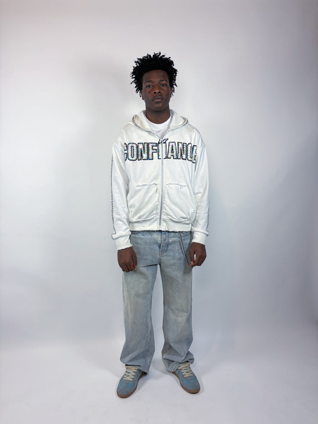 WHITE GEMSTONE ZIPUP