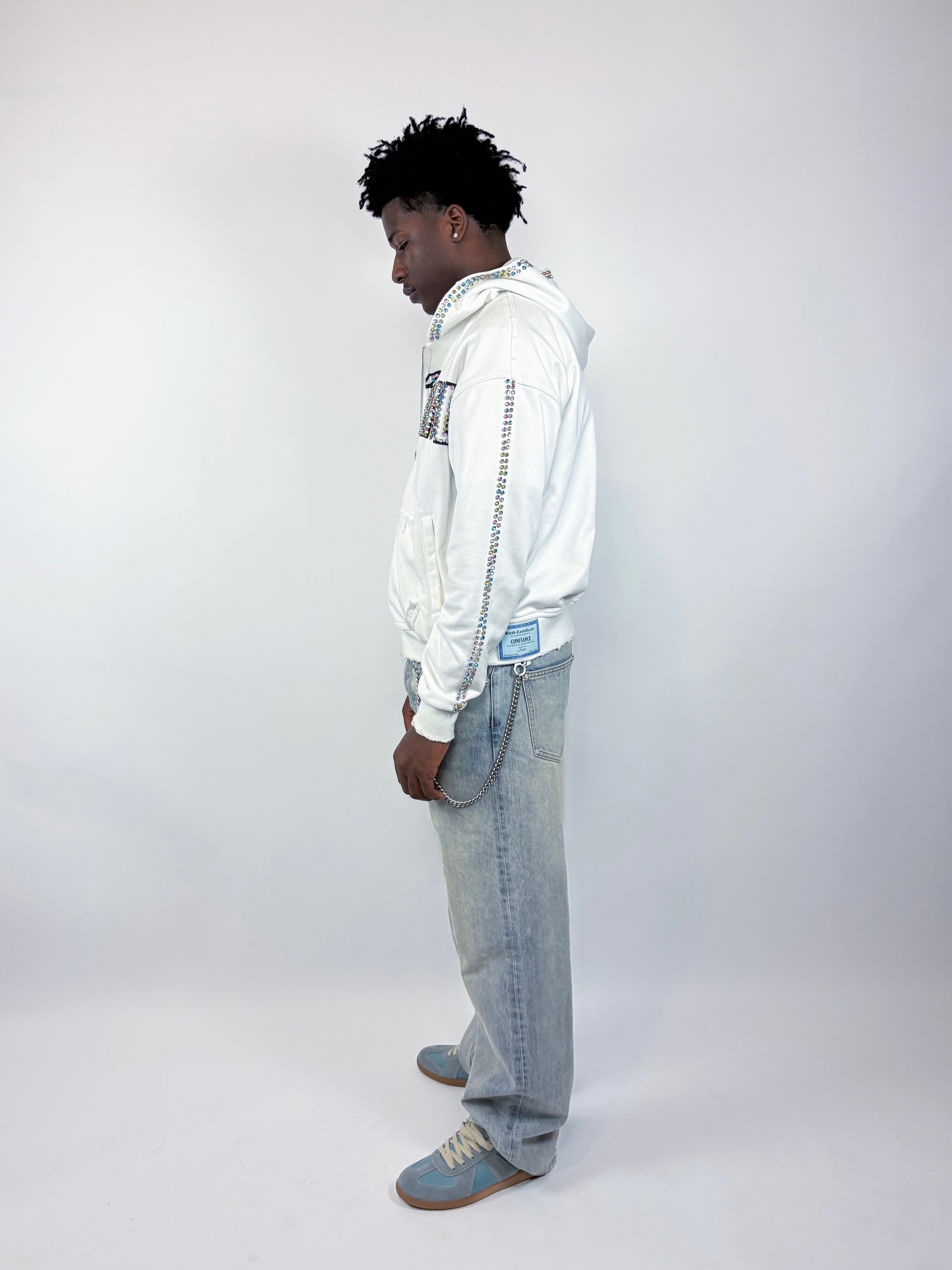 WHITE GEMSTONE ZIPUP